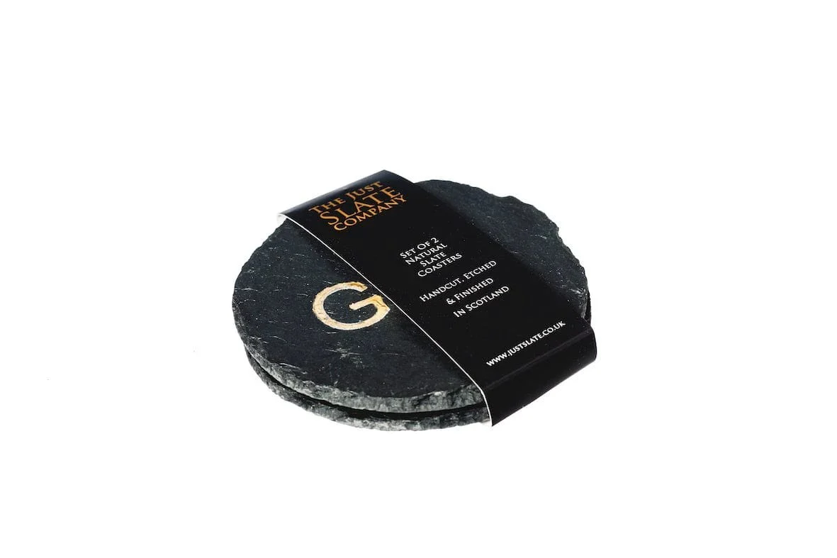 Onderzetters LOVE GIN - Gegraveerd - Leisteen - Just Slate Company Scotland - Afbeelding 2